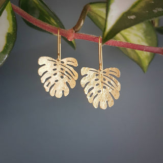 'Mini Tropic' Hammered Brass Monstera Earrings